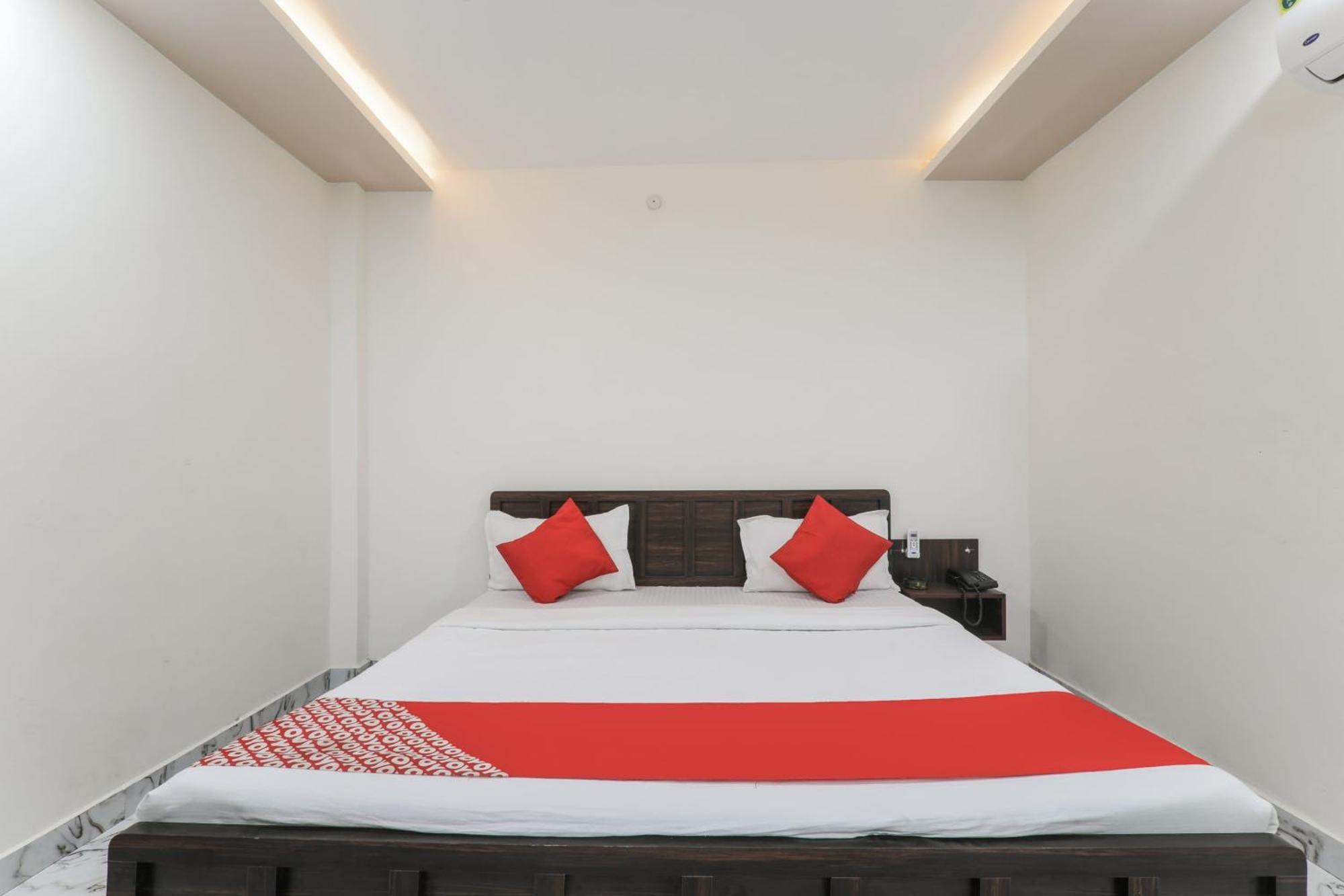 Hotel O Aastha Near Chaudhary Charan Singh International Airport Bijnaur Luaran gambar
